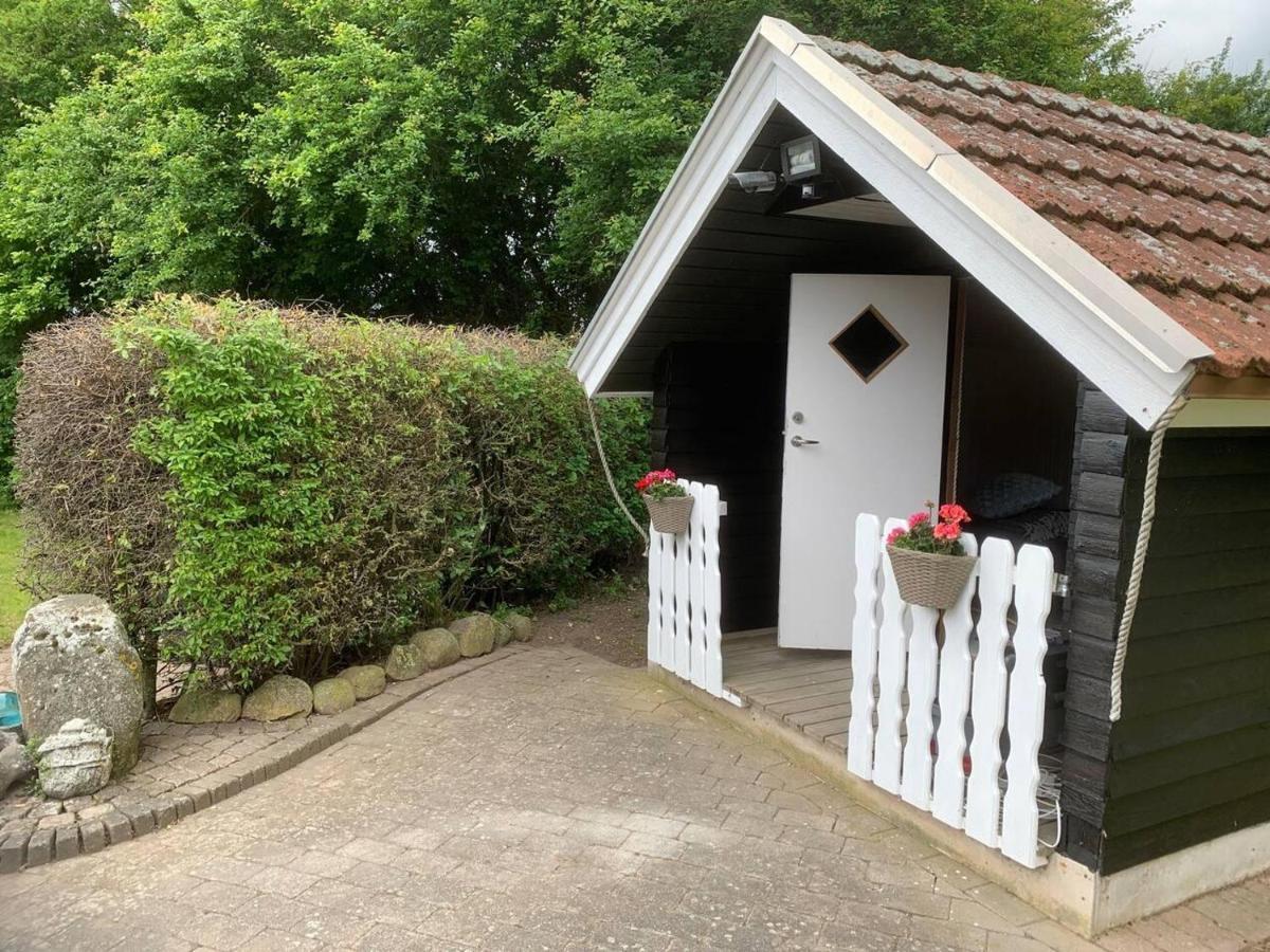 Stunning Romantik Cabin Close To Baltic Sea Villa Idestrup Ngoại thất bức ảnh