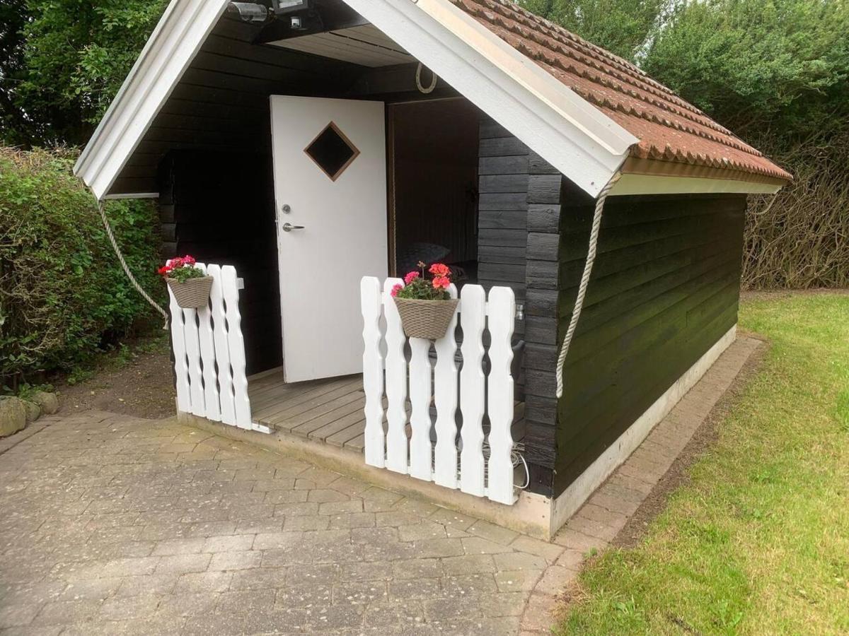 Stunning Romantik Cabin Close To Baltic Sea Villa Idestrup Ngoại thất bức ảnh